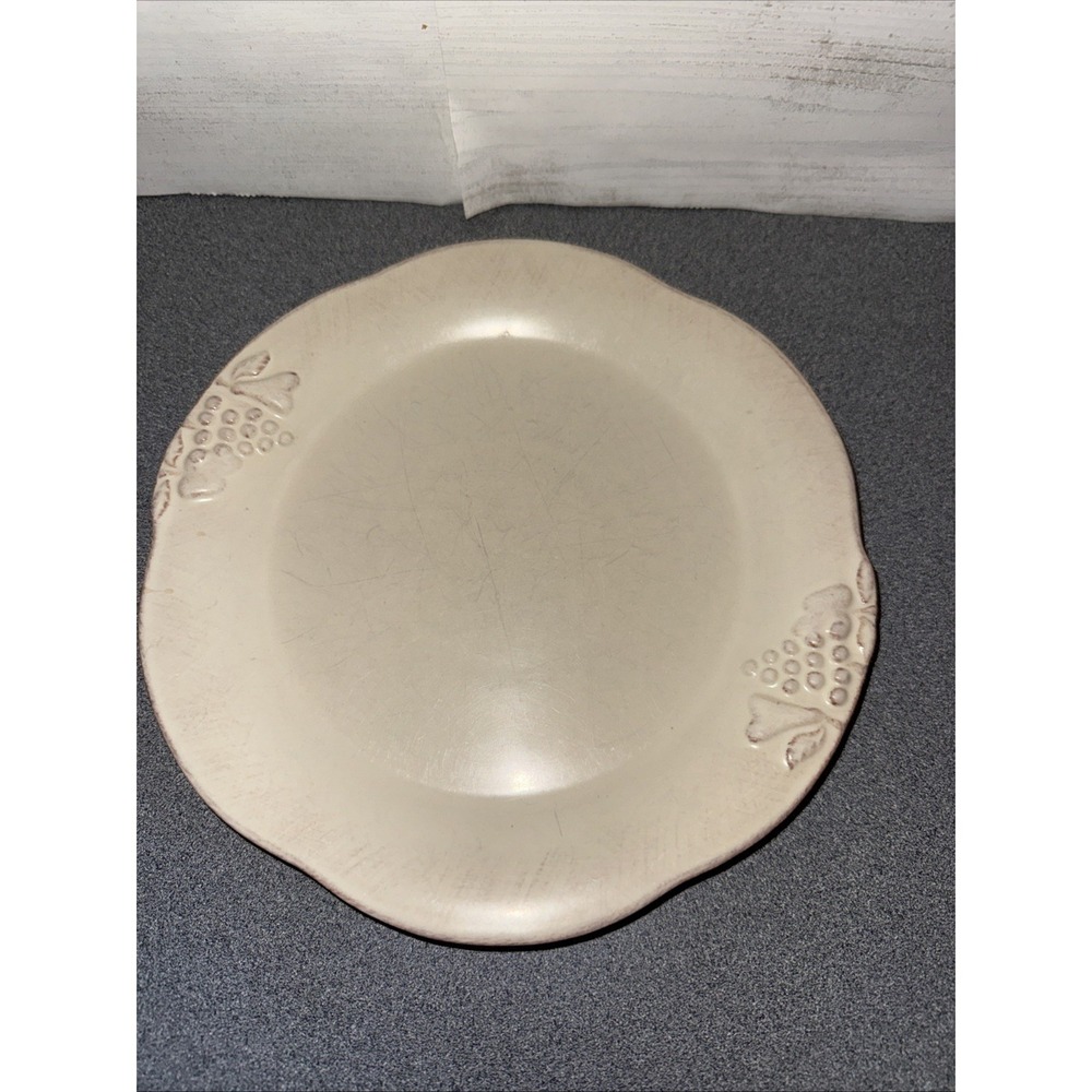 Casafina Casa Stone Madeira Harvest Round Salad Plate Vanilla Cream